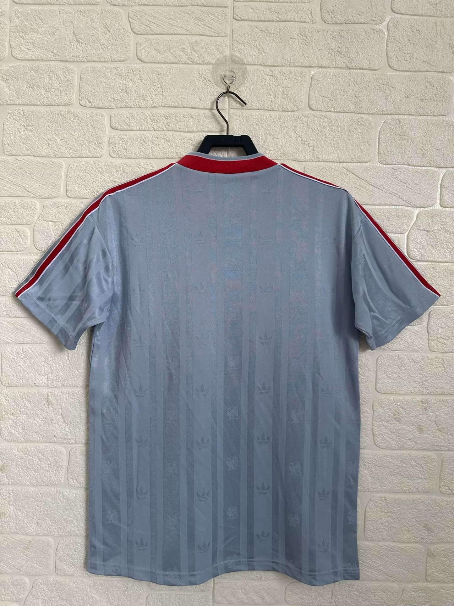 Retro Liverpool 1988/1989 Away Football Jersey