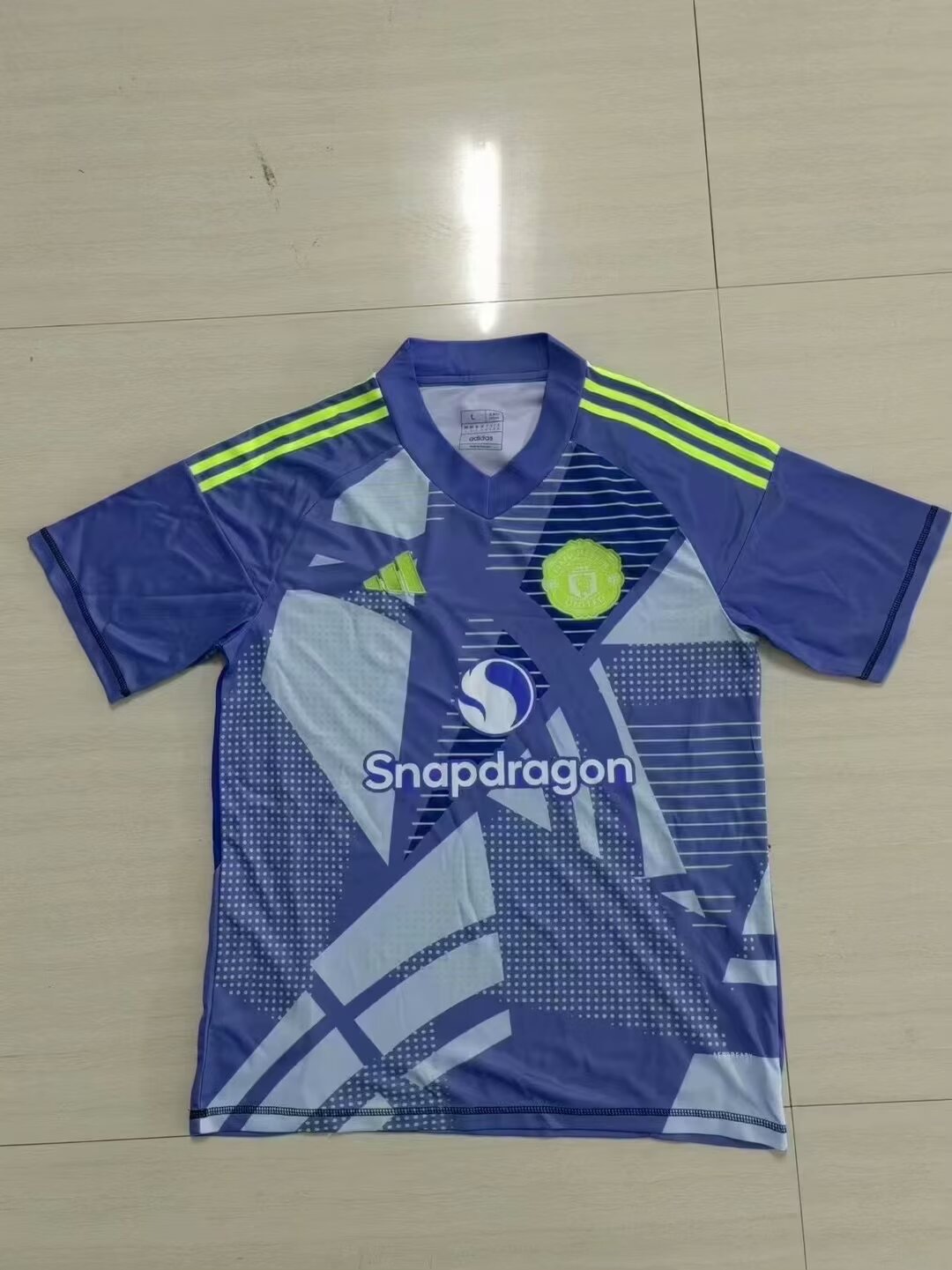 Manchester United 2024/2025 Goalkeeper Fan Version Football Jersey