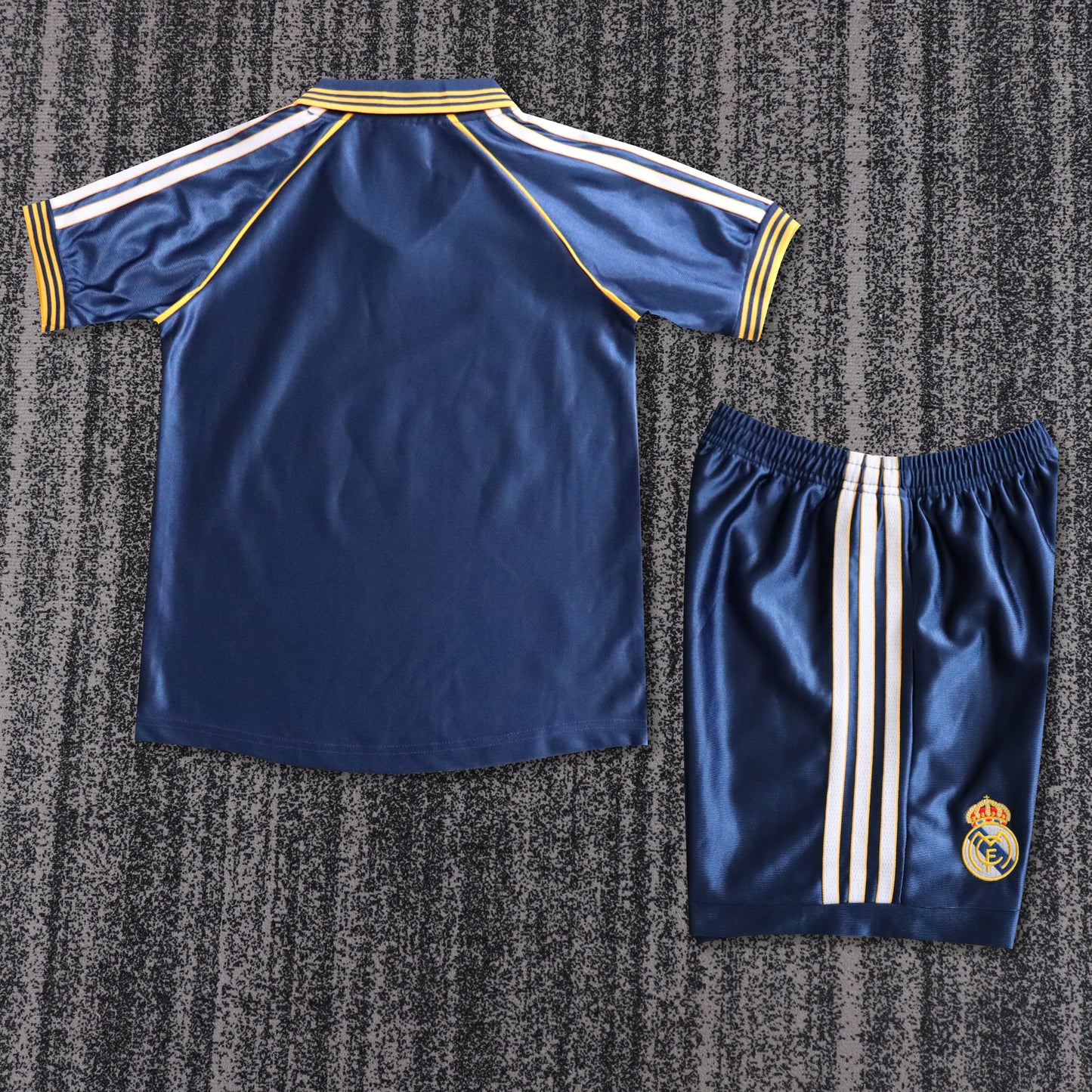 Retro Kids jerseys 1998/2000 Kids Away Football Jersey