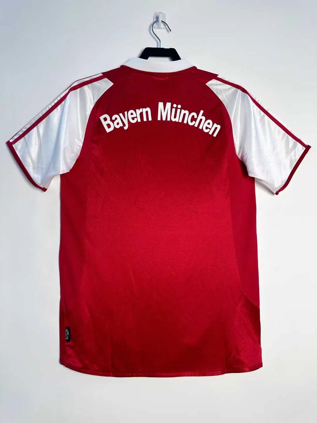 Retro Bayern Munich 2003/2004 Home Football Jersey