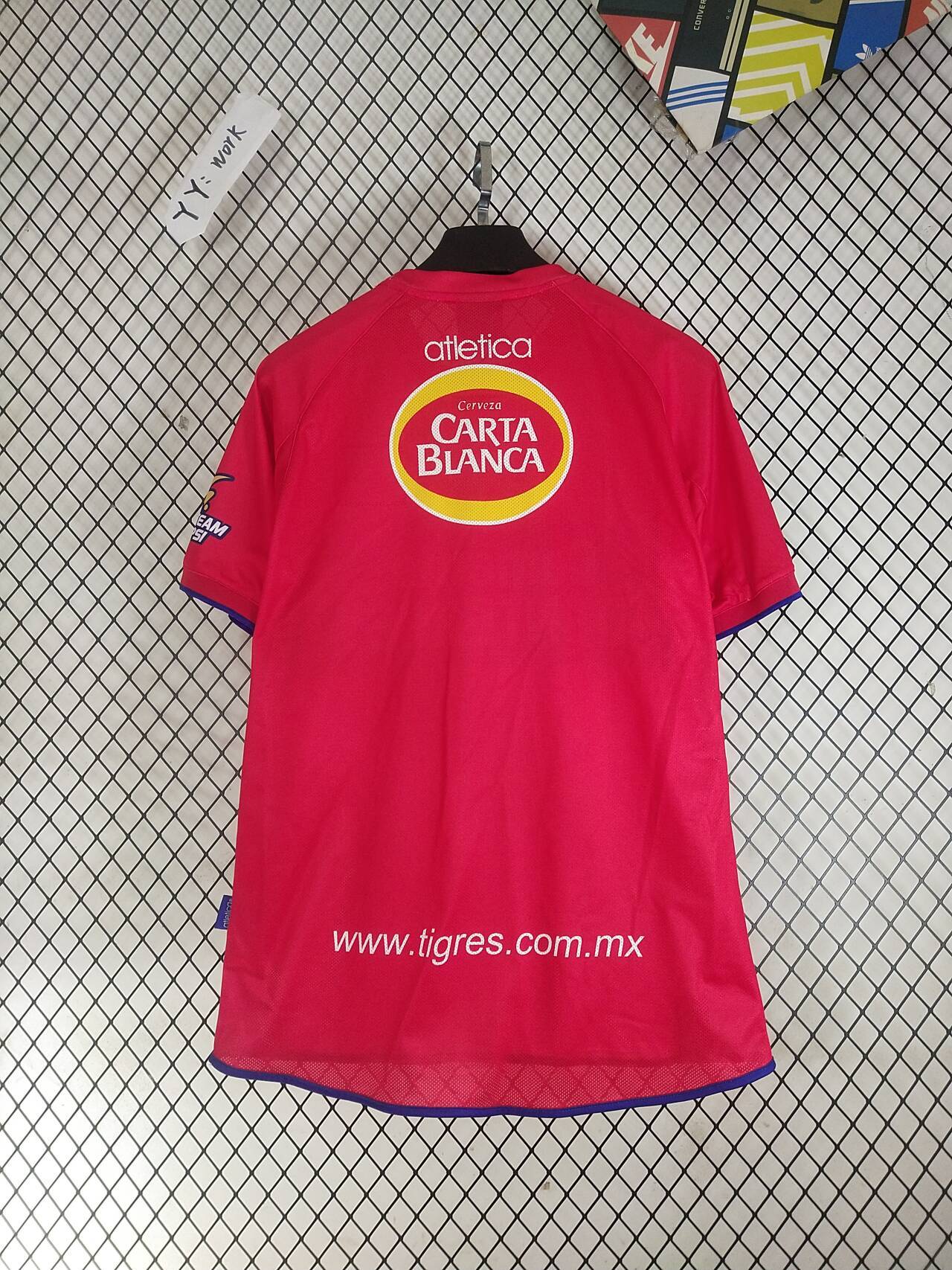 Retro tiger 2001/2002 Away Football Jersey