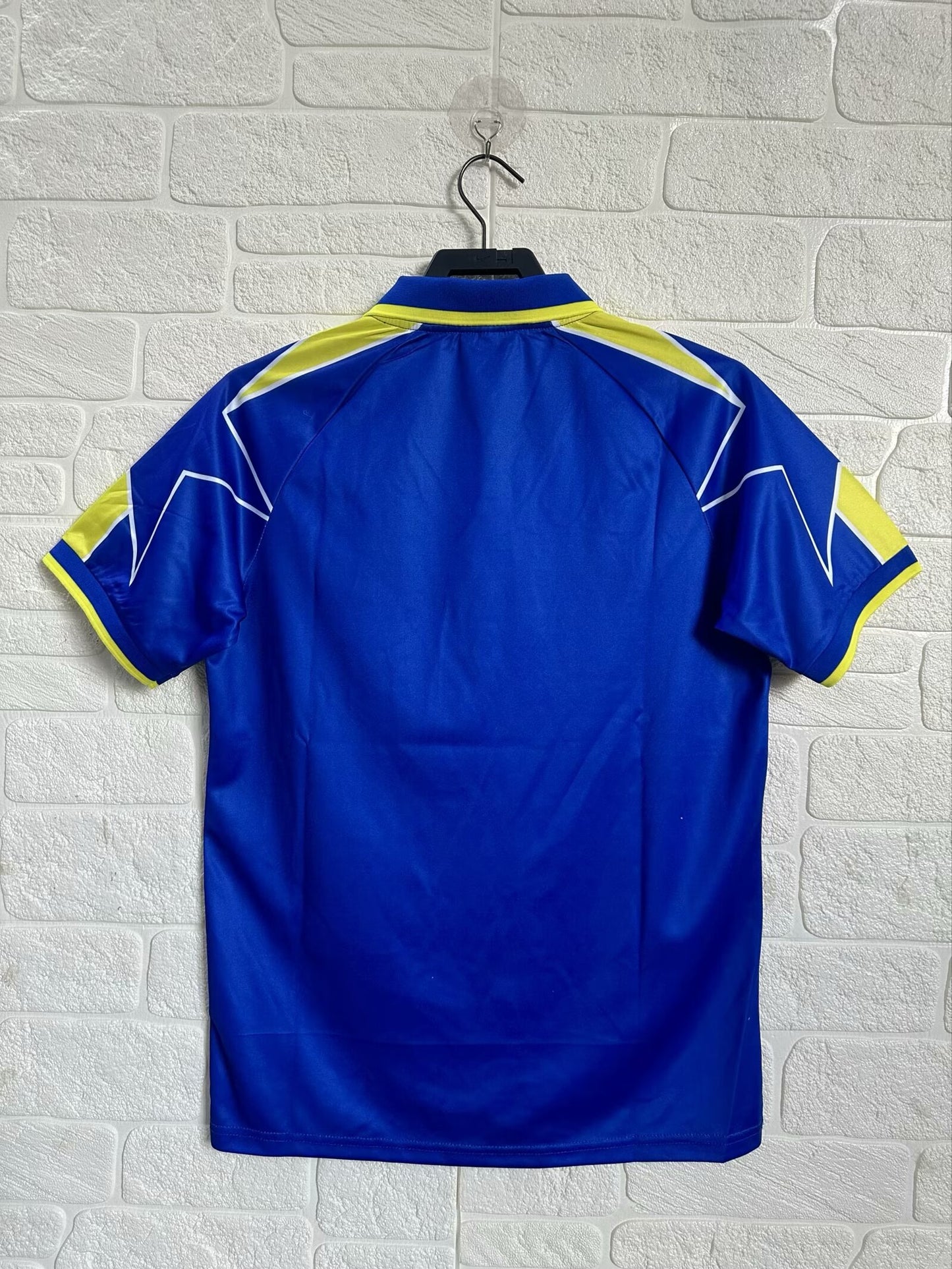 Retro Juventus 1996/1997 Away Football Jersey