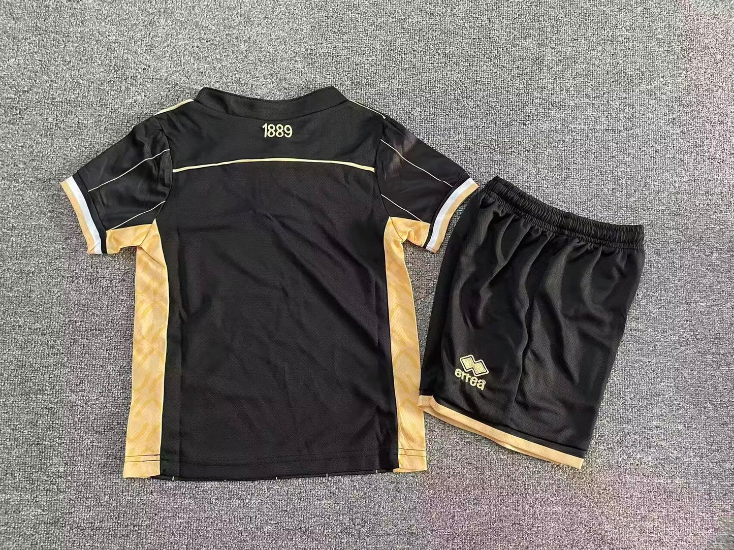 Premier- league 2025/2026 Kids Goalkeeper Football Jersey
