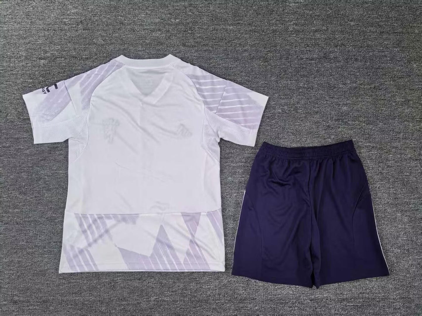 Kids jerseys 2025/2026 Kids Away Football Jersey
