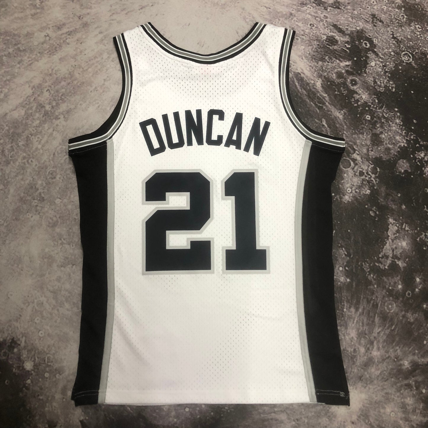 Retro NBA&NFL&MLB 1998/1999 Football Jersey
