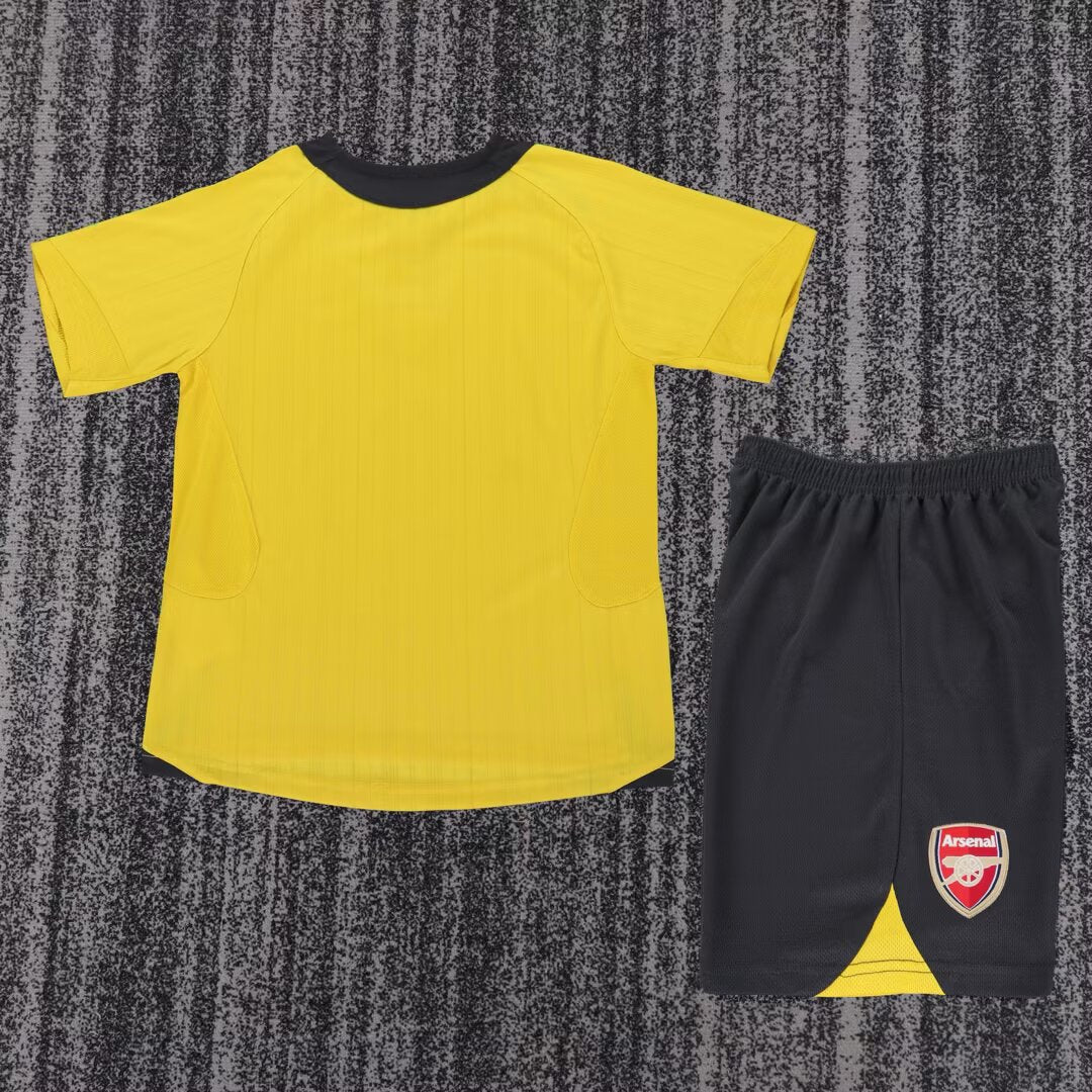Retro Arsenal 2005/2006 Kids Away Football Jersey