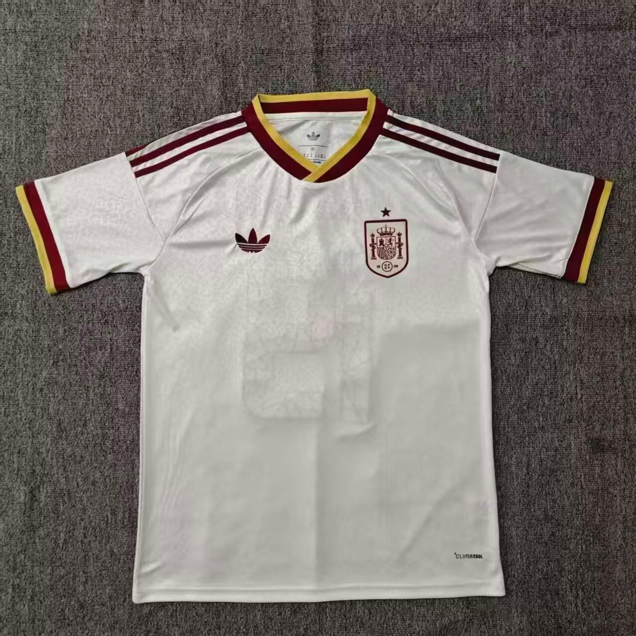 Spain 2026/2027 Away Fan Version Football Jersey