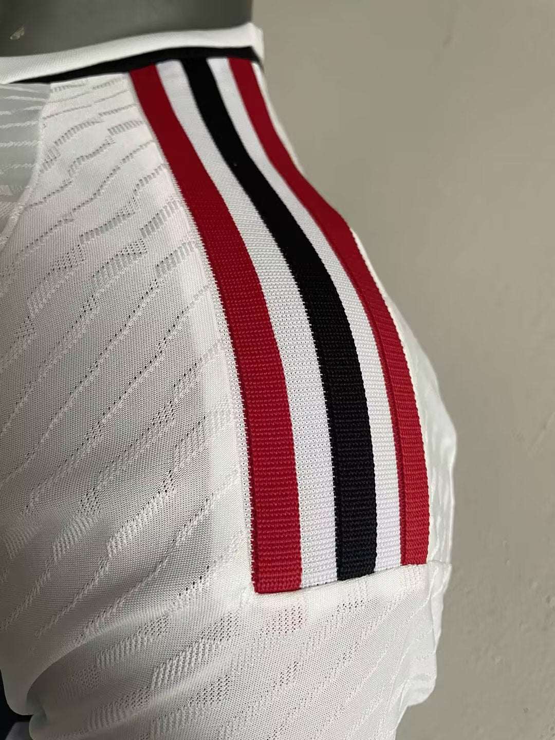 Sao Paulo 2023/2024 Home Player Version Football Jersey