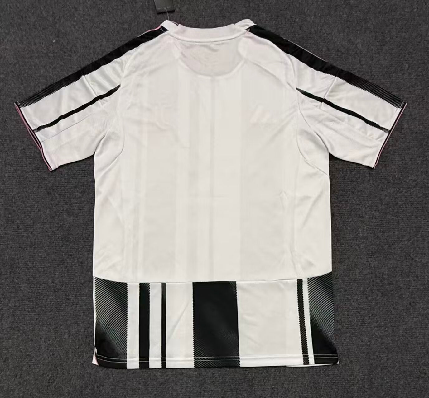 Juventus 2025/2026 Home Fan Version Football Jersey