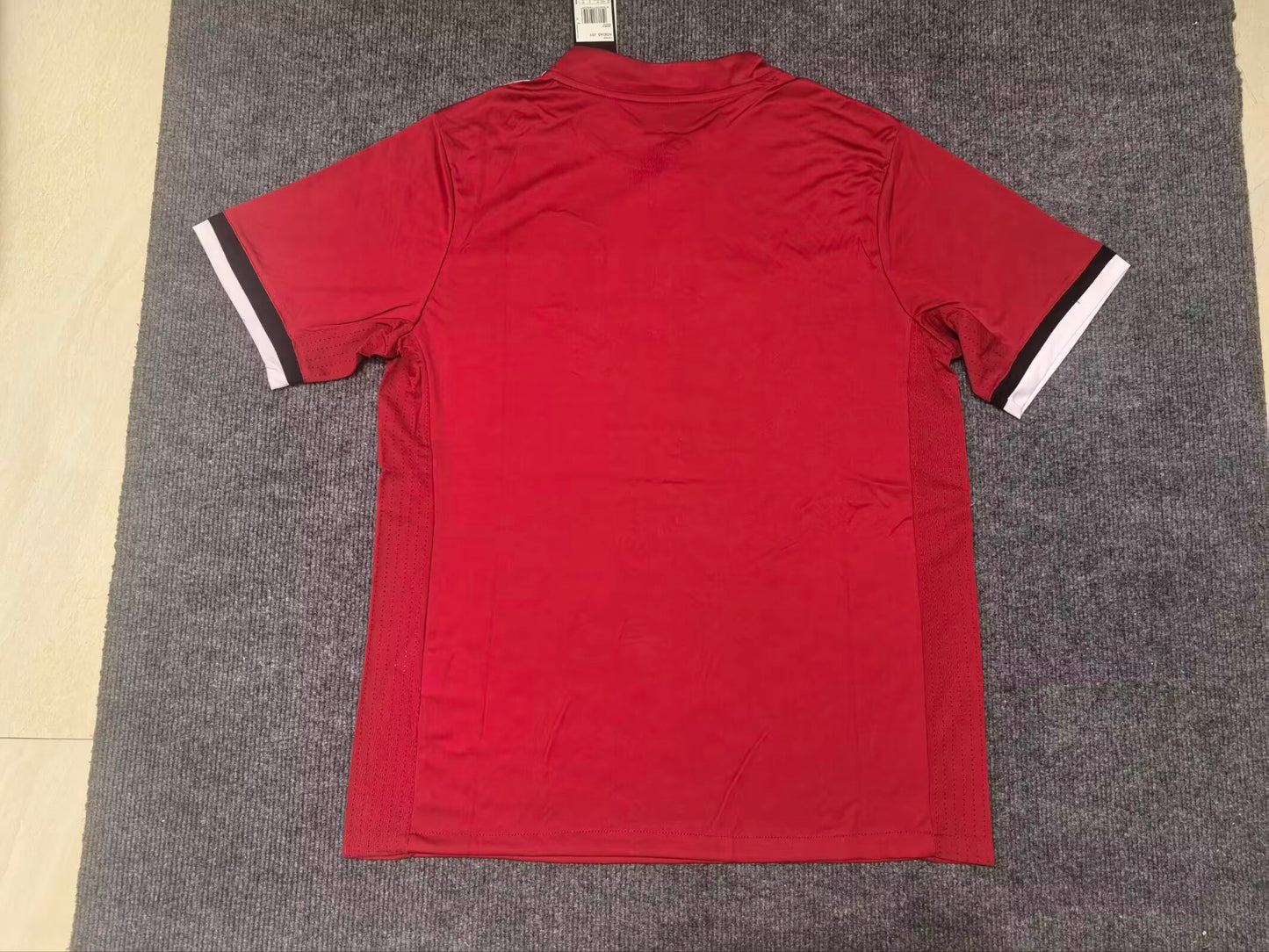 Retro Manchester united 2017/2018 Home Football Jersey