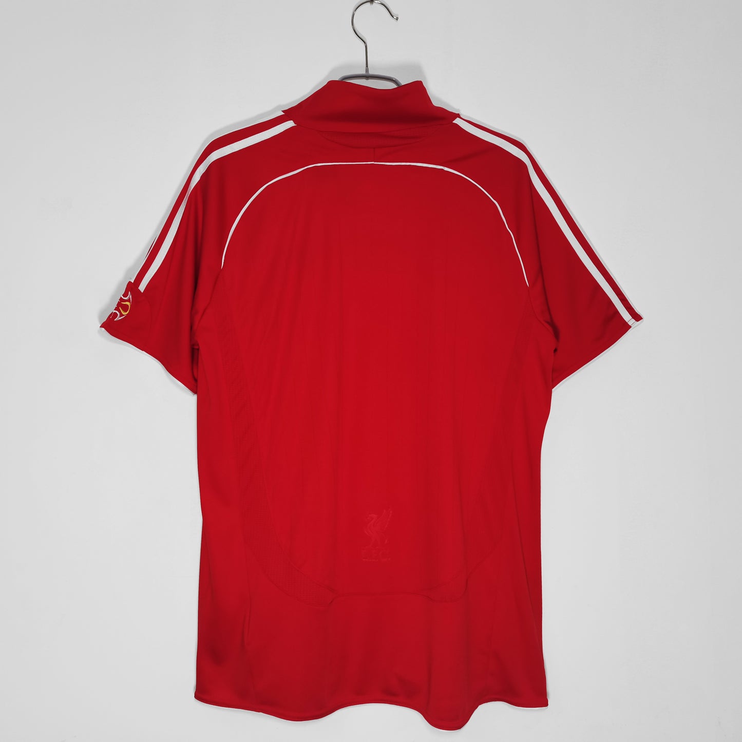 Retro Liverpool 2006/2008 Home Football Jersey