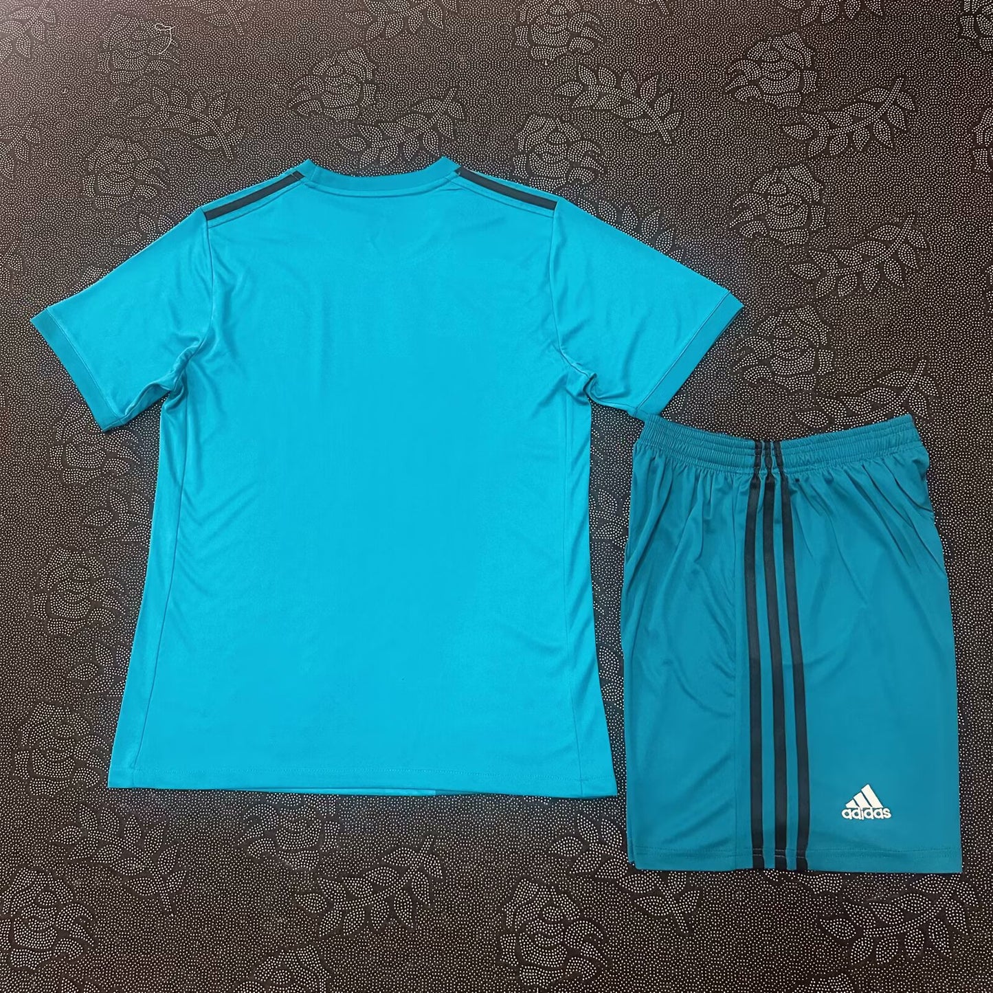 Retro Real Madrid 2017/2018 Third Fan Version Football Jersey