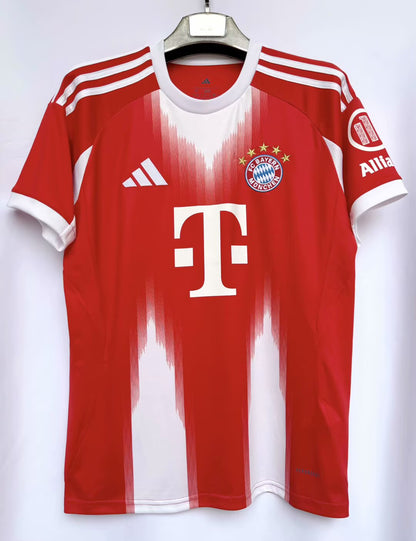 Bayern Munich 2025/2026 Home Fan Version Football Jersey