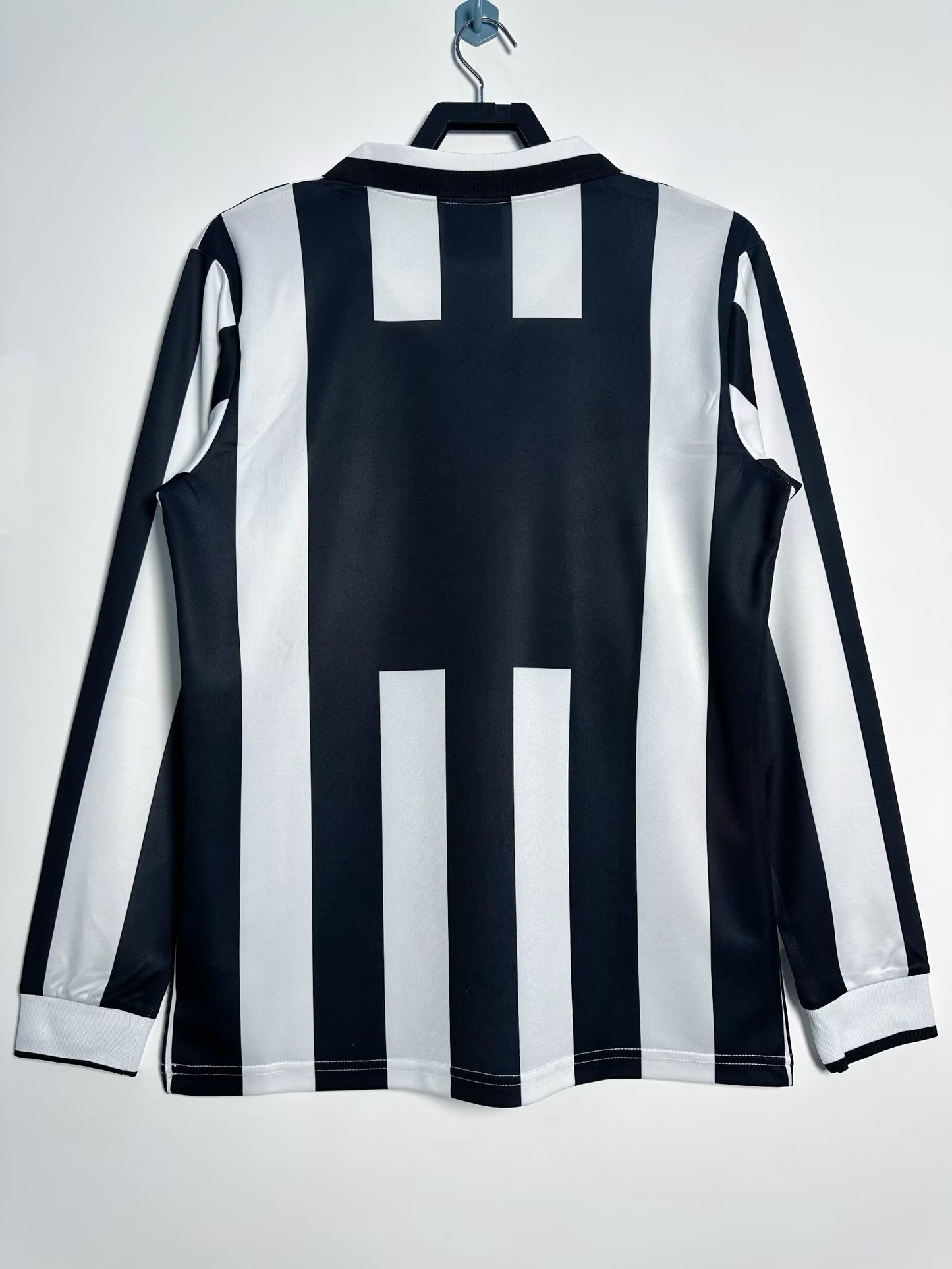 Retro Juventus 1995/1997 Home Football Jersey