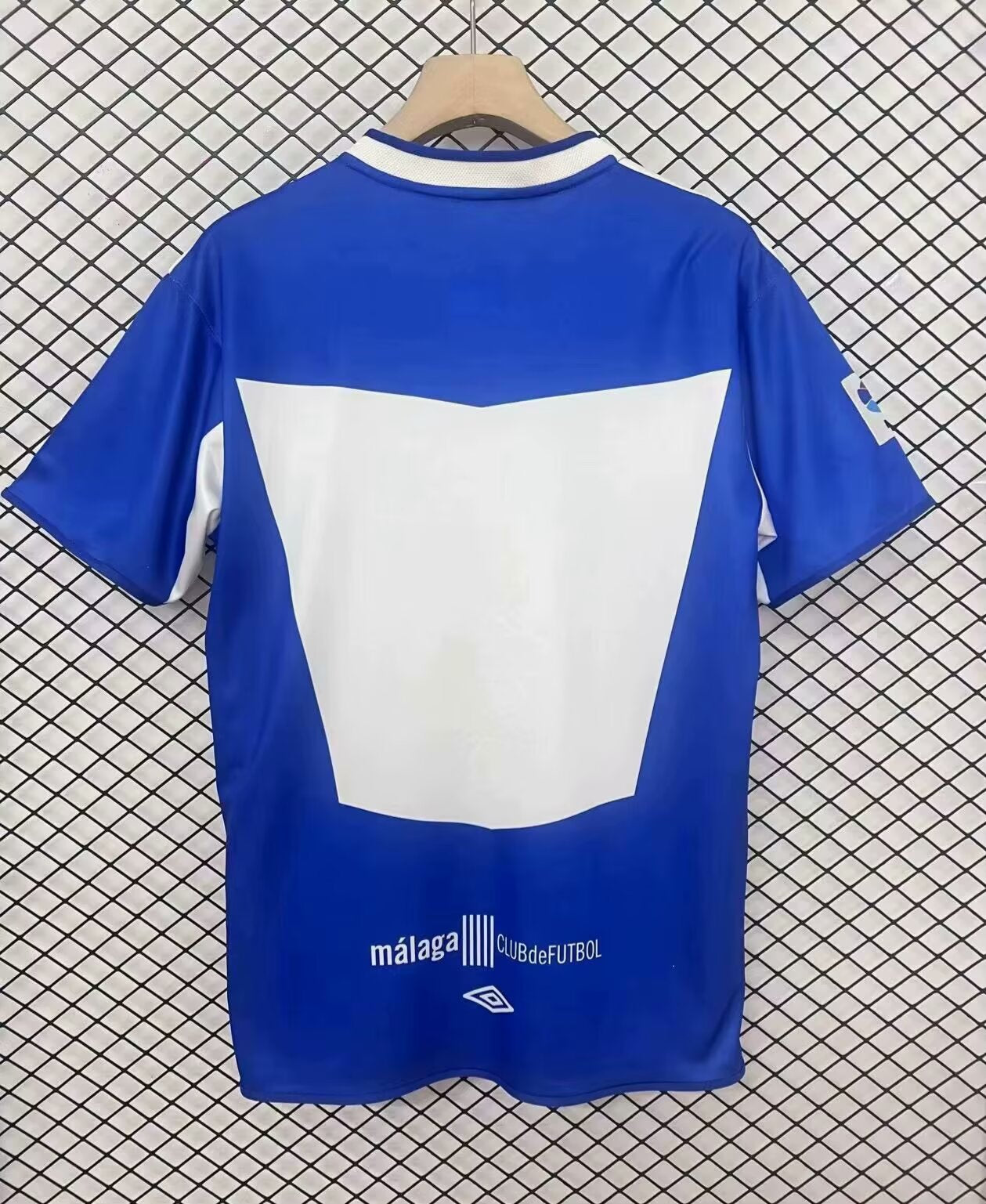 Retro Real Madrid 2006 Home Football Jersey