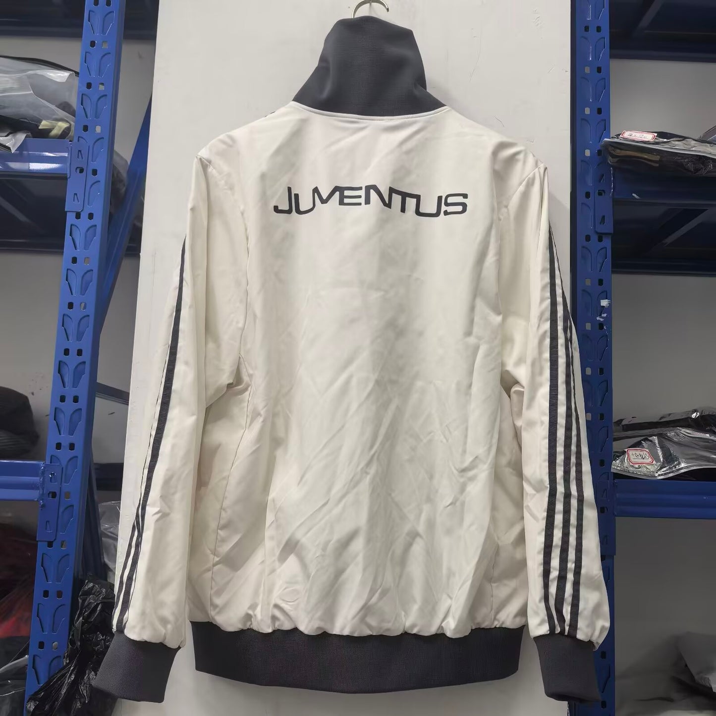 Retro Windbreaker 2025/2026 Windbreaker