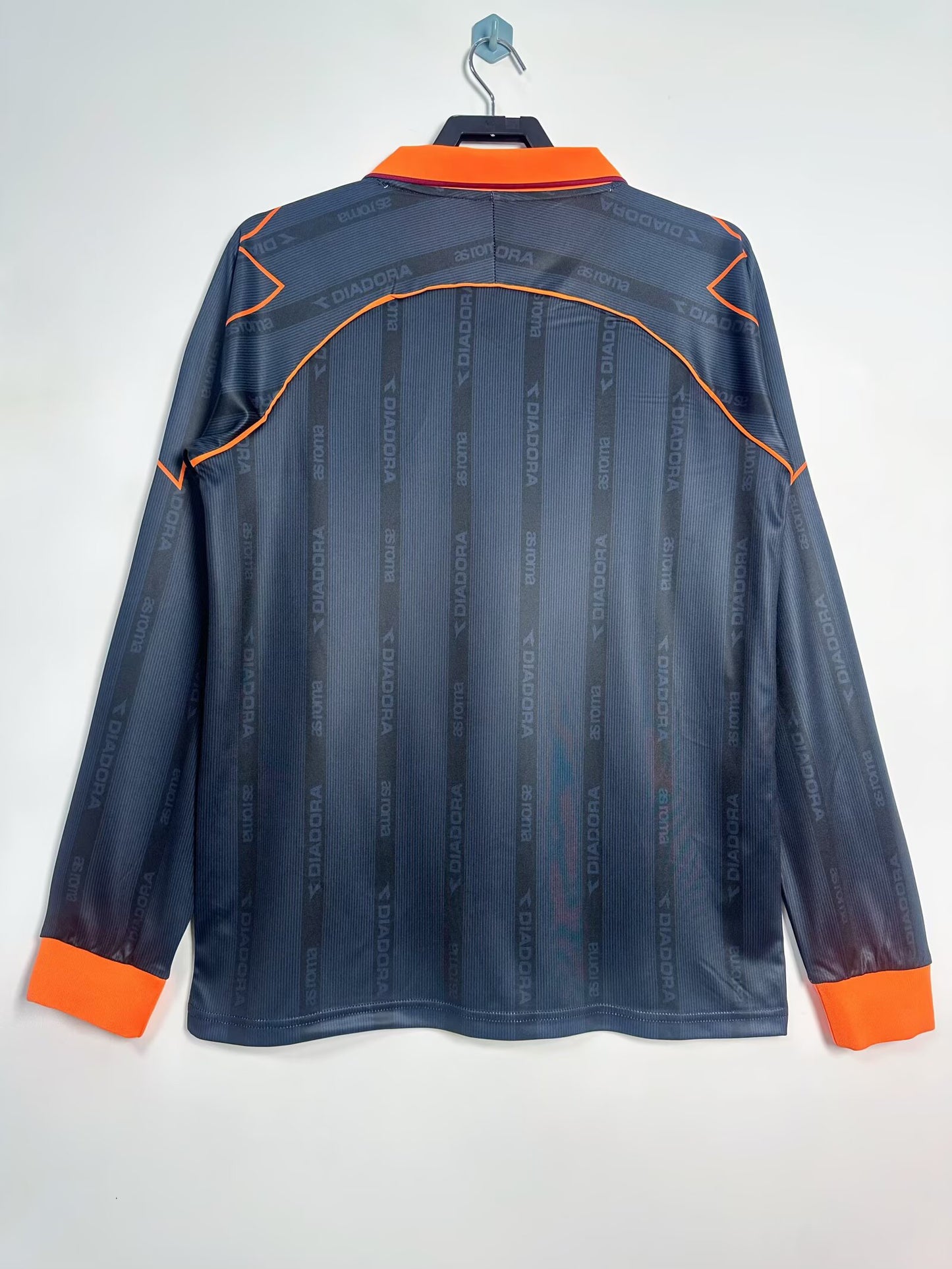 Retro Roman 1999/2000 Away Football Jersey