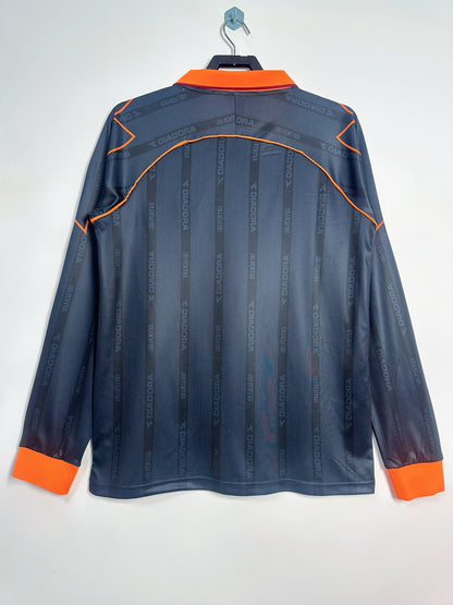 Retro Roman 1999/2000 Away Football Jersey
