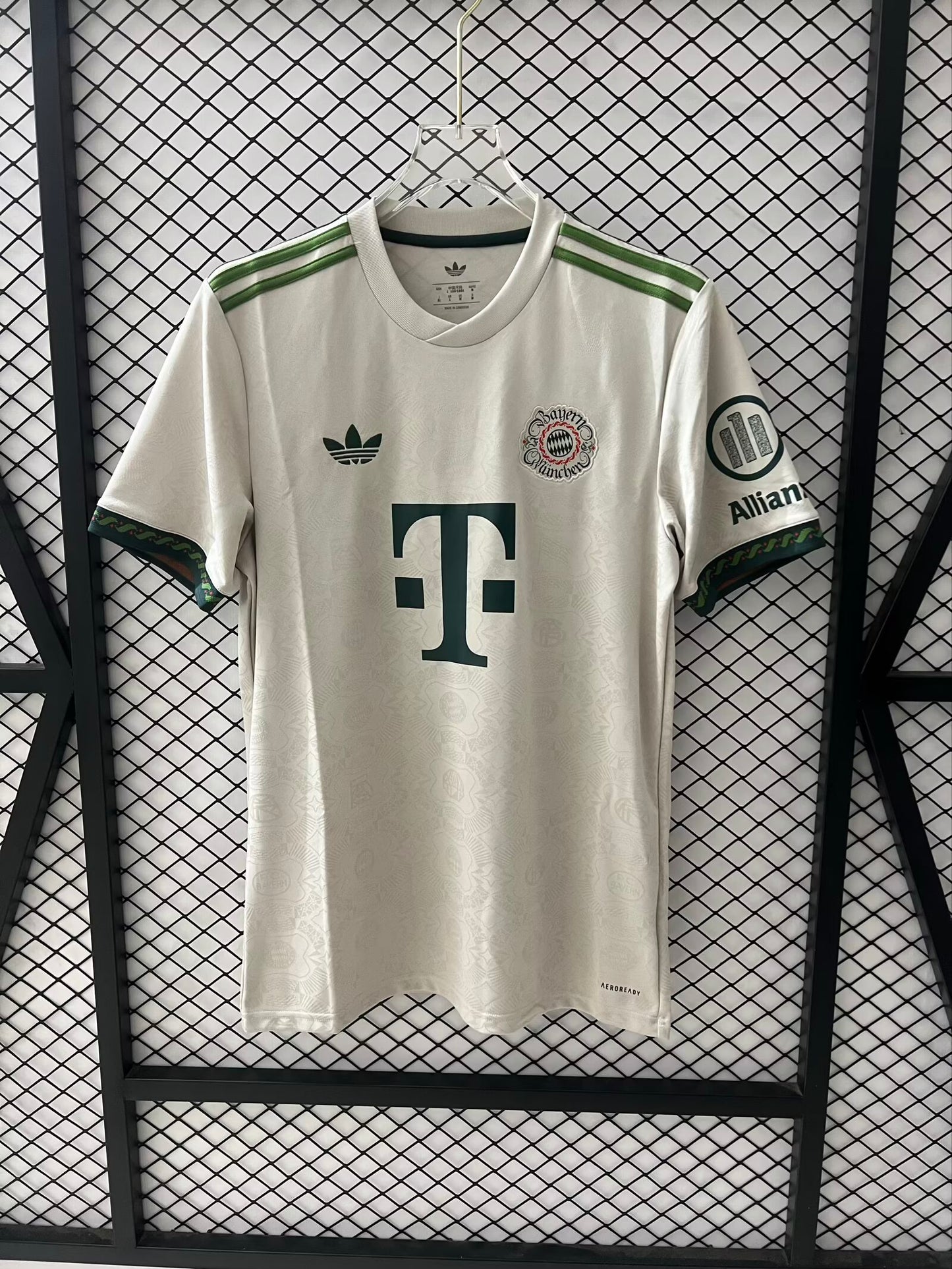 Bayern Munich Special Edition 2025/2026 Fan Version Football Jersey