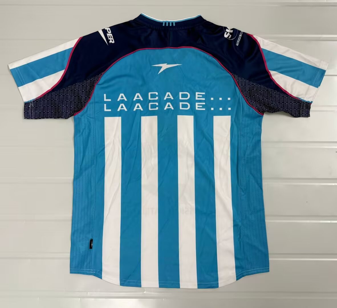 Retro Racing 2001/2002 Home Fan Version Football Jersey