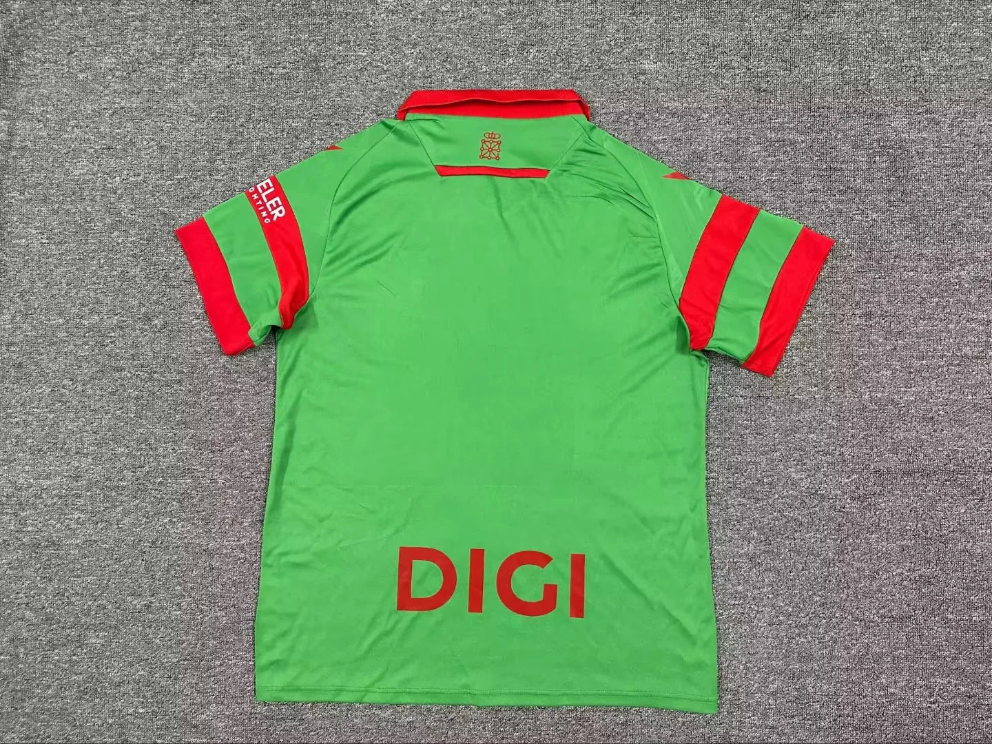 Osasuna 2025/2026 Away Fan Version Football Jersey