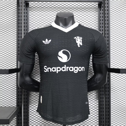 Manchester United 2024/2025 Goalkeeper Player Version Football Jersey
