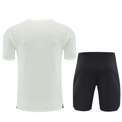 Liverpool 2025/2026 Kids Fan Version Tracksuit