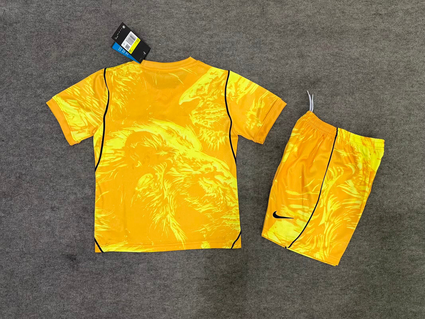 Kids jerseys 2026/2027 Kids Goalkeeper Football Jersey