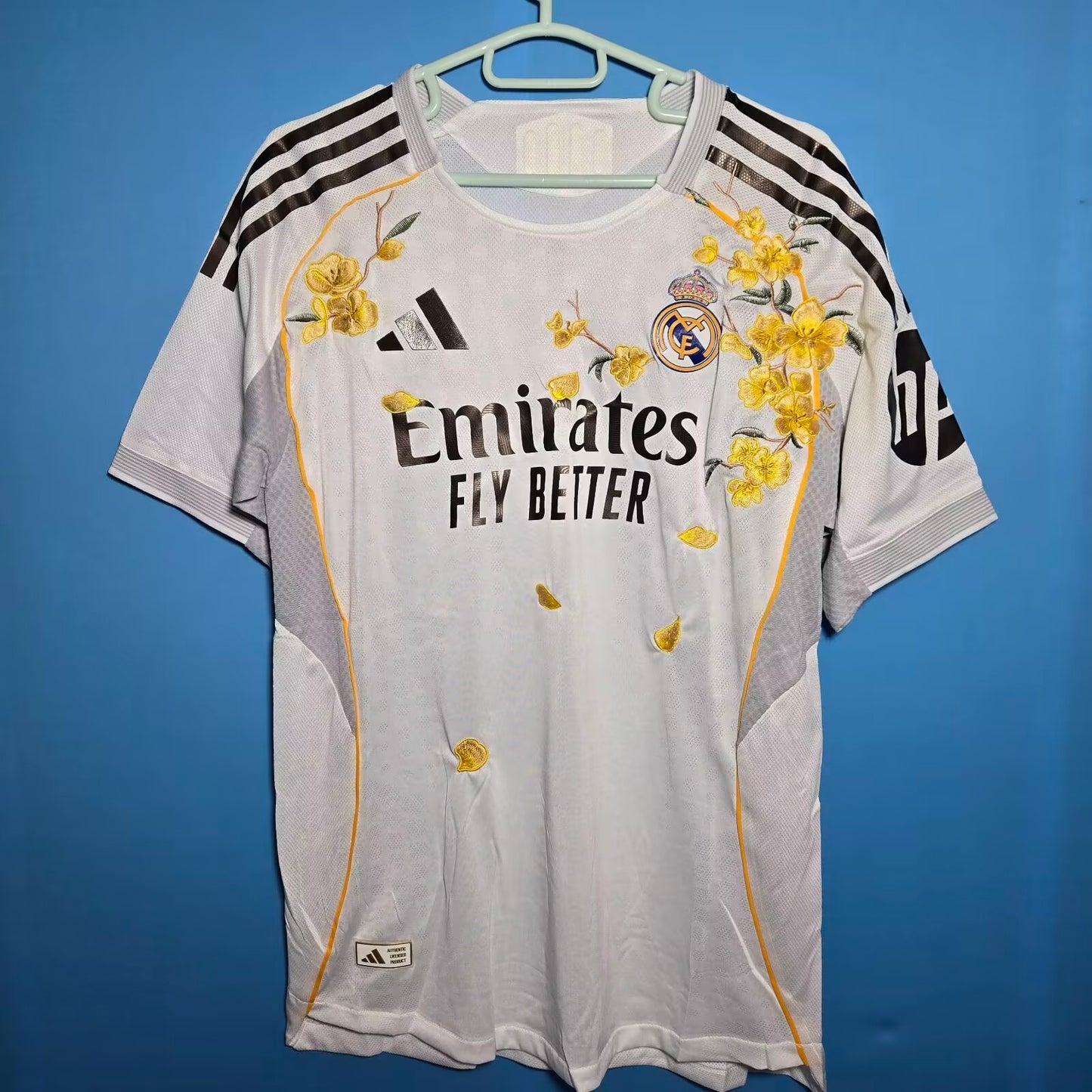 Real Madrid Special Edition 2025/2026 Home Fan Version Football Jersey