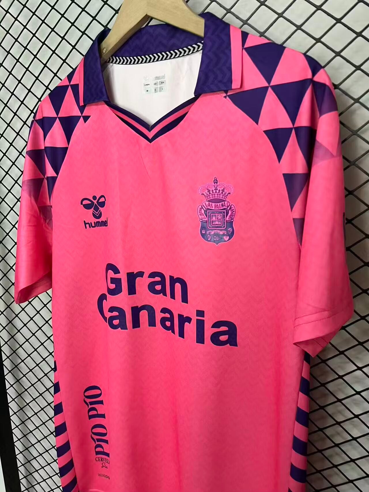 Spain-La Liga 2025/2026 Home Fan Version Football Jersey