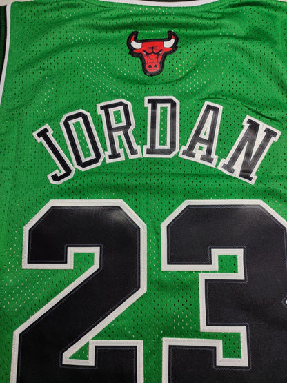 Chicago Bulls 1997/1998 Football Jersey
