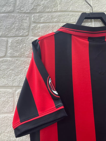Retro AC Milan 1996/1997 Home Football Jersey