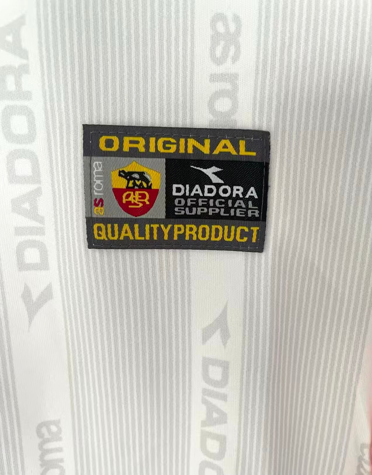 Retro Roman 1999/2000 Away Football Jersey