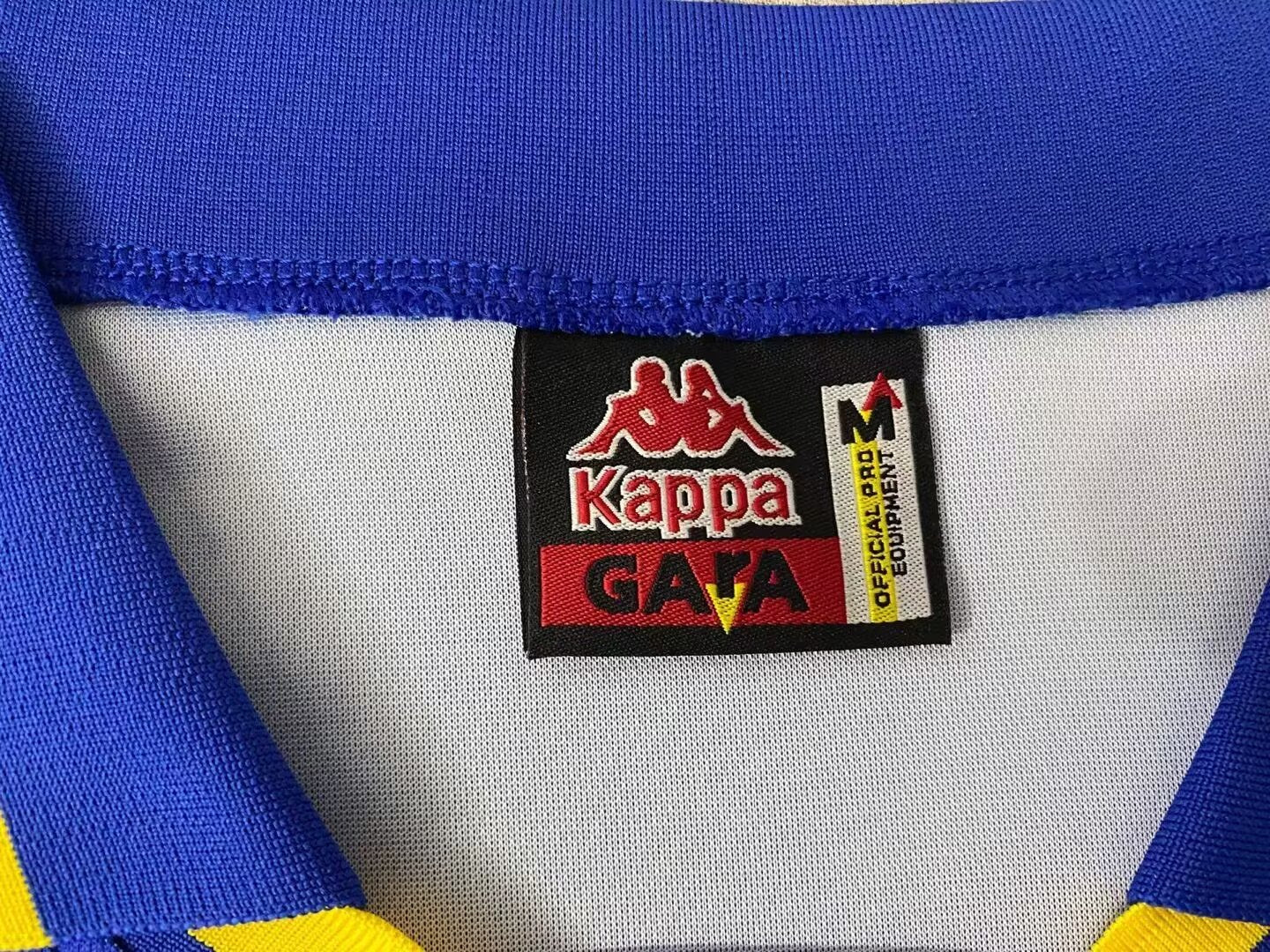 Retro Juventus 1994/1995 Away Football Jersey