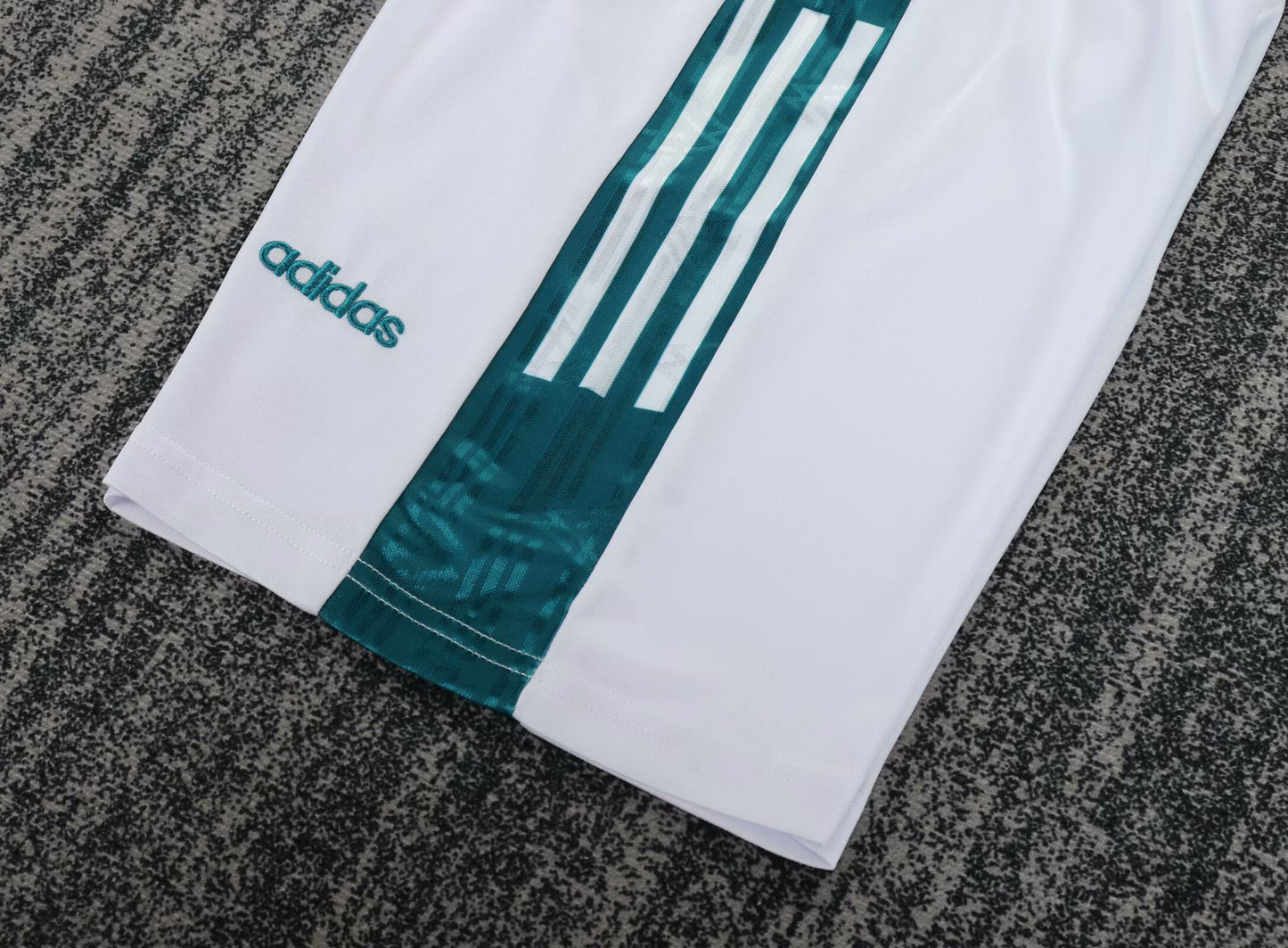 Retro Kids jerseys 1996 Kids Away Football Jersey