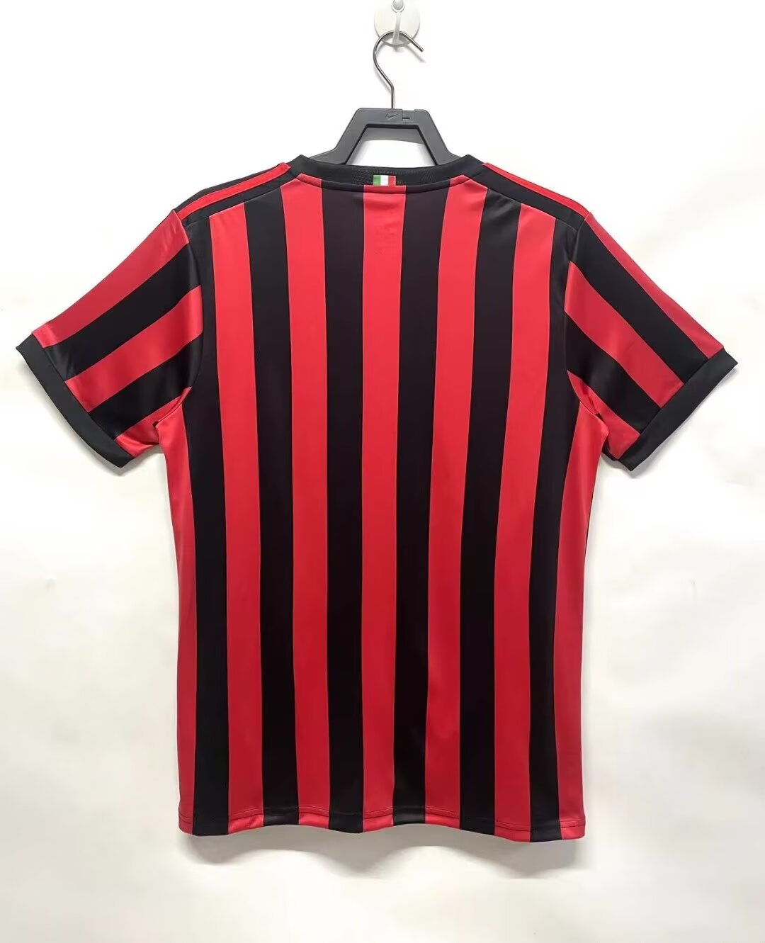Retro AC Milan 2017/2018 Home Fan Version Football Jersey