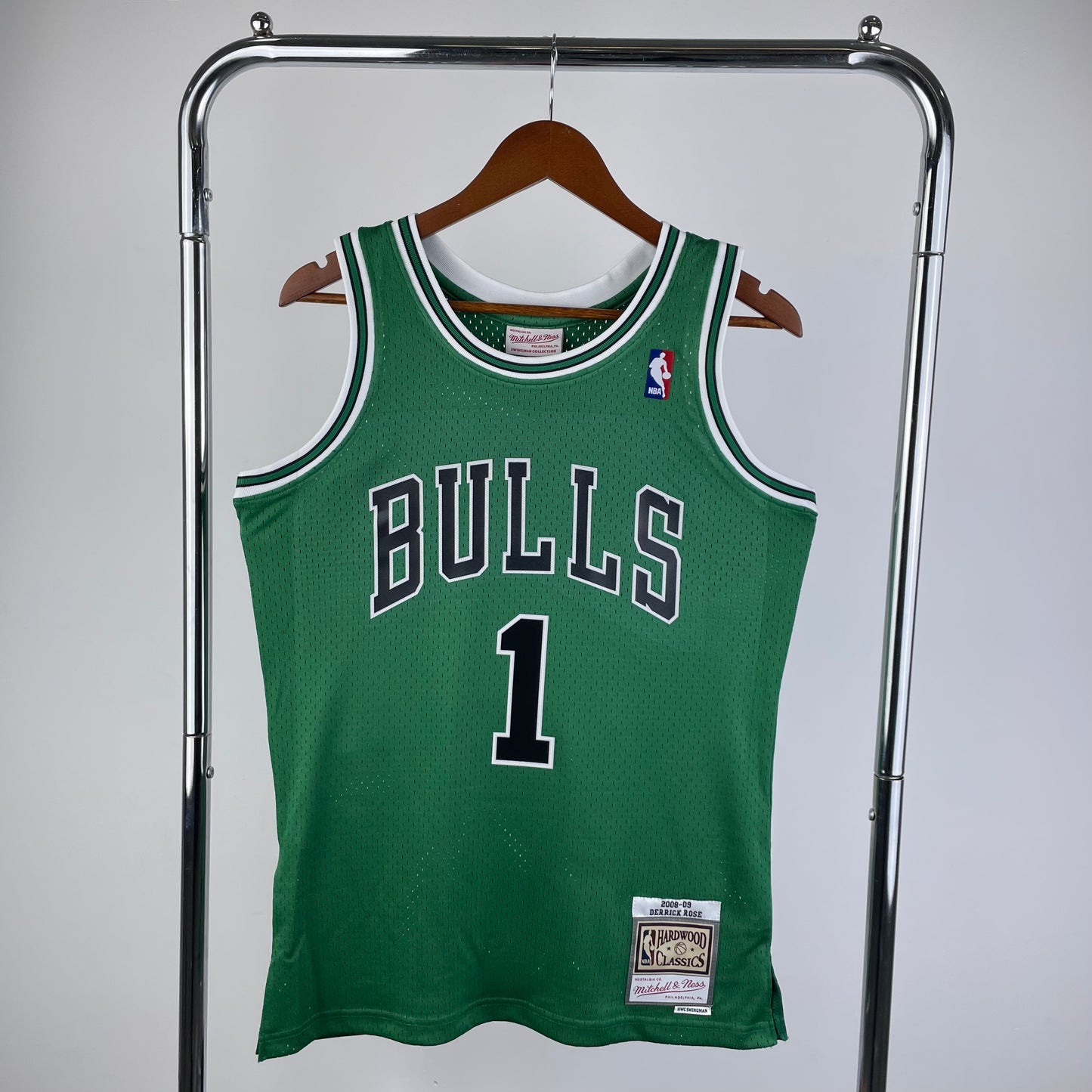 Retro Chicago Bulls 2008/2009 Football Jersey
