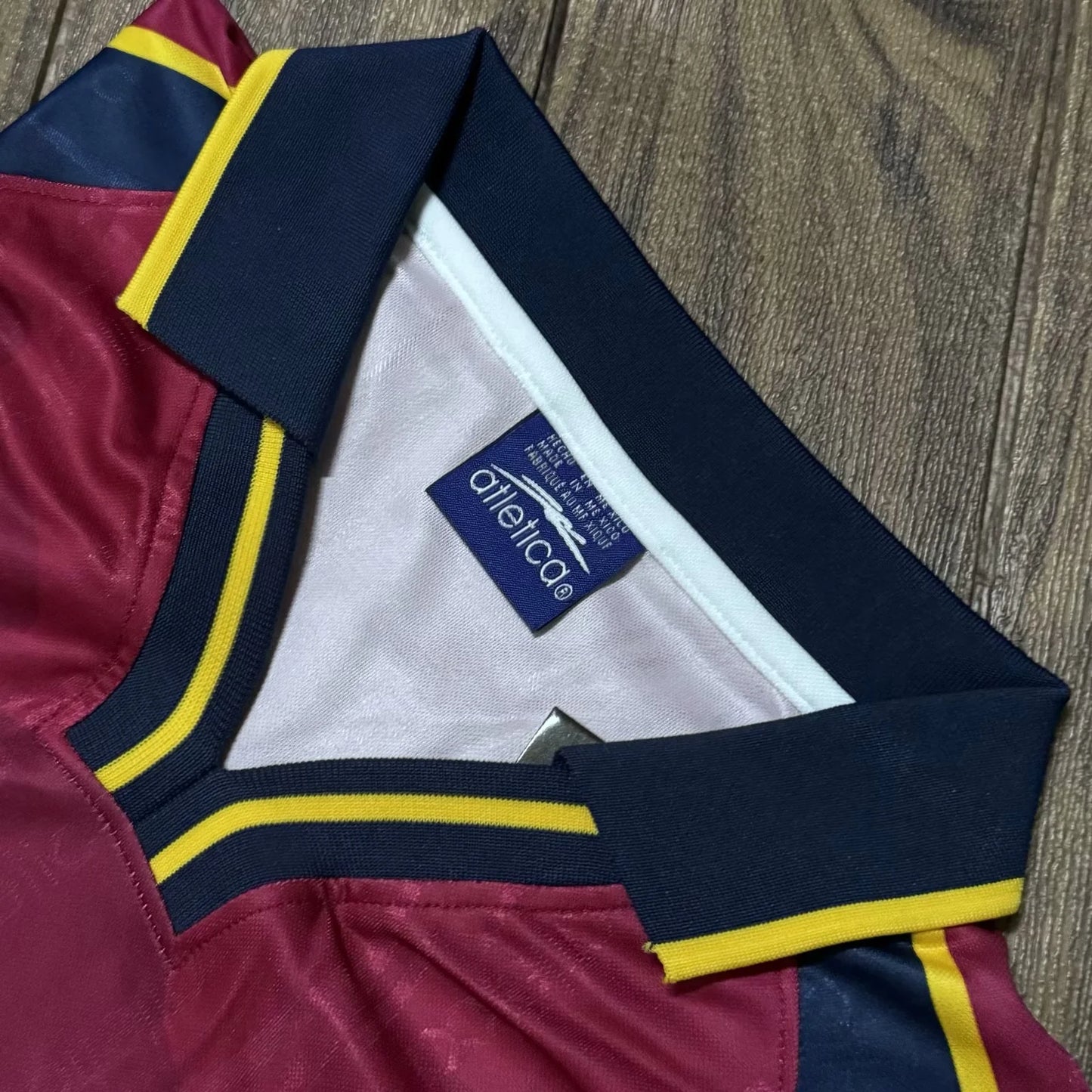 Retro Venezuela 2000 Home Football Jersey