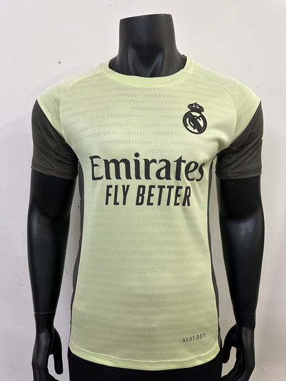 Real Madrid 2025/2026 Player Version Tracksuit