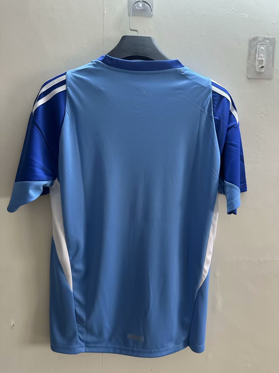 Real Madrid 2025/2026 Goalkeeper Fan Version Football Jersey