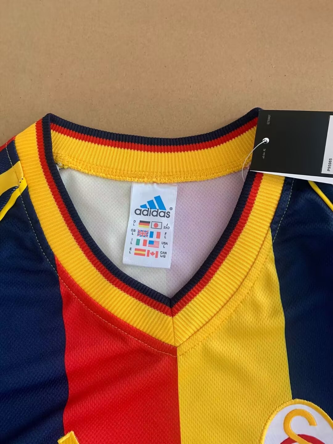 Retro Galatasaray 1998/1999 Away Football Jersey