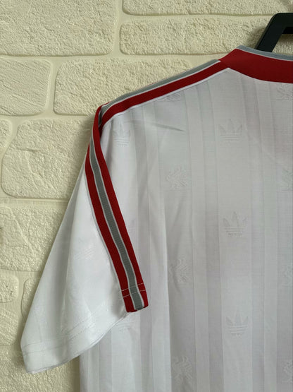 Retro Liverpool 1988/1989 Away Football Jersey