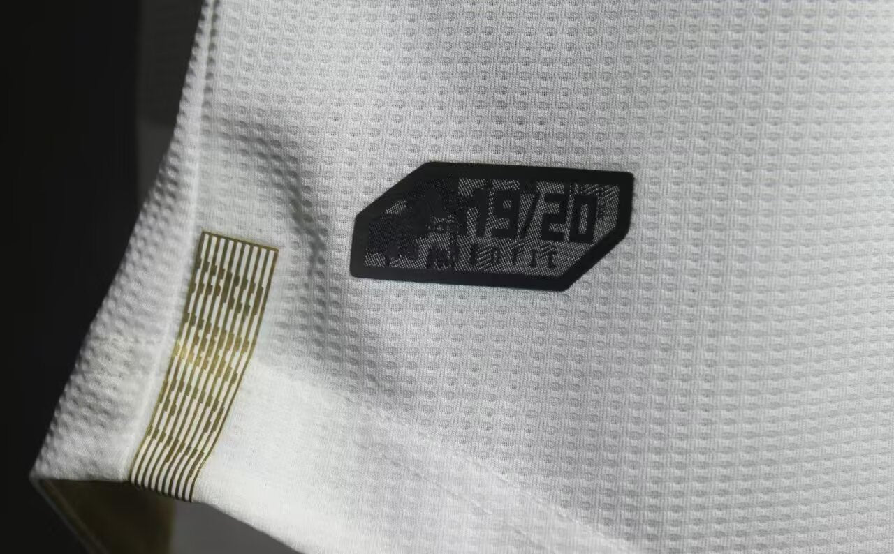 Retro Real Madrid 2019/2020 Home Player Version Football Jersey