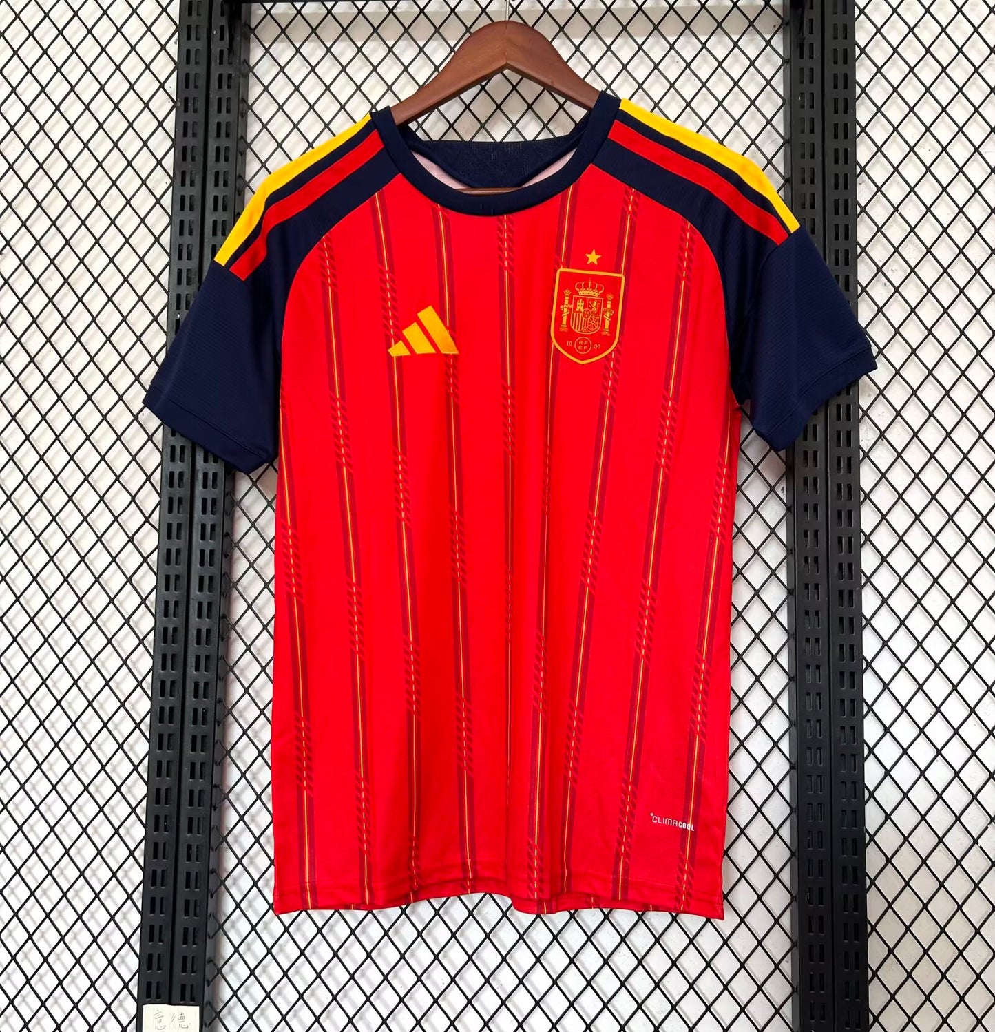 Spain 2026/2027 Home Fan Version Football Jersey