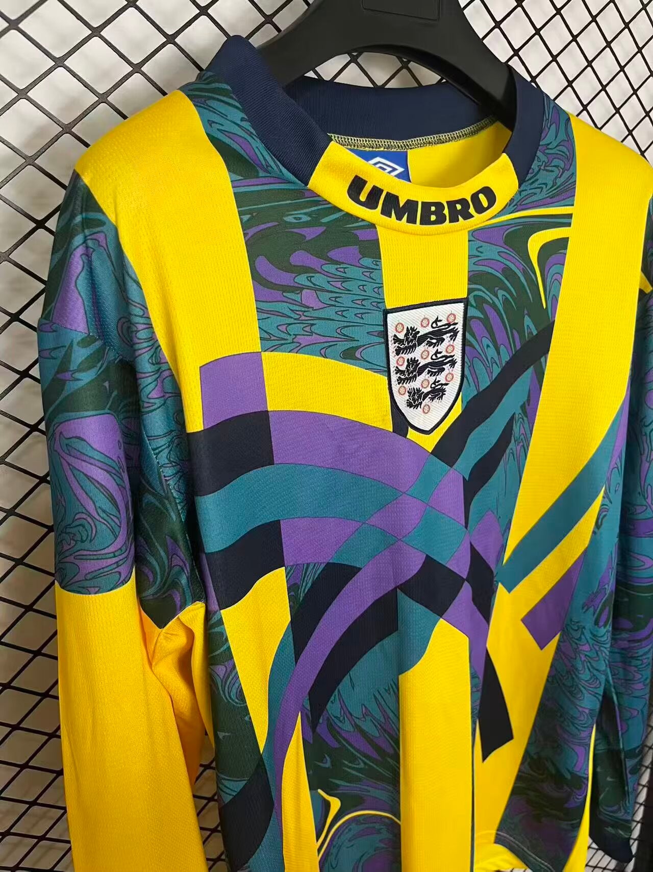 Retro England 1995 Goalkeeper Football Jersey