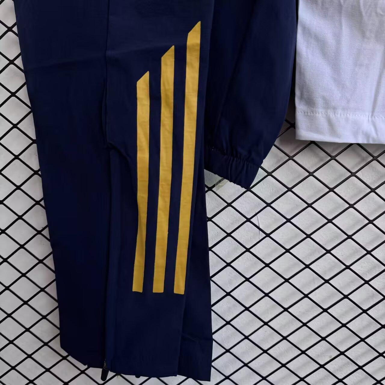 Real Madrid 2025/2026 Windbreaker