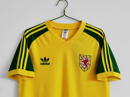 Retro Other !!! 1982 Away Football Jersey