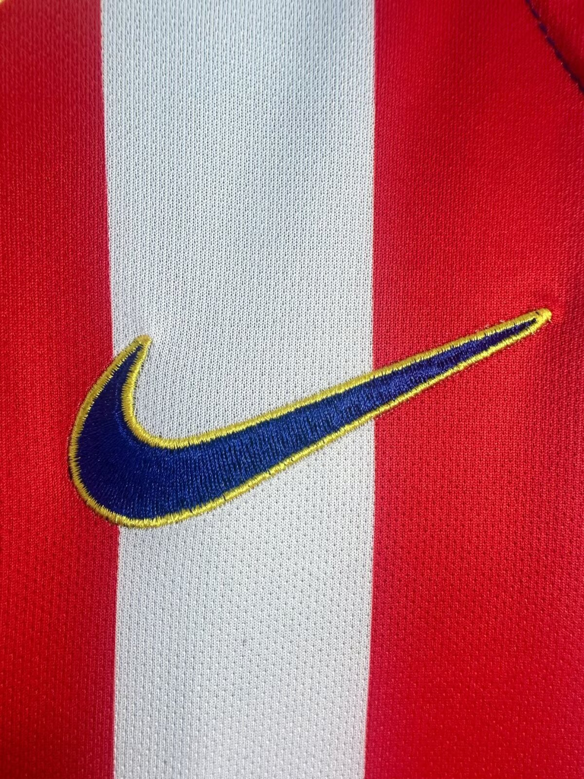 Retro Atlético de Madrid 2004/2005 Home Football Jersey