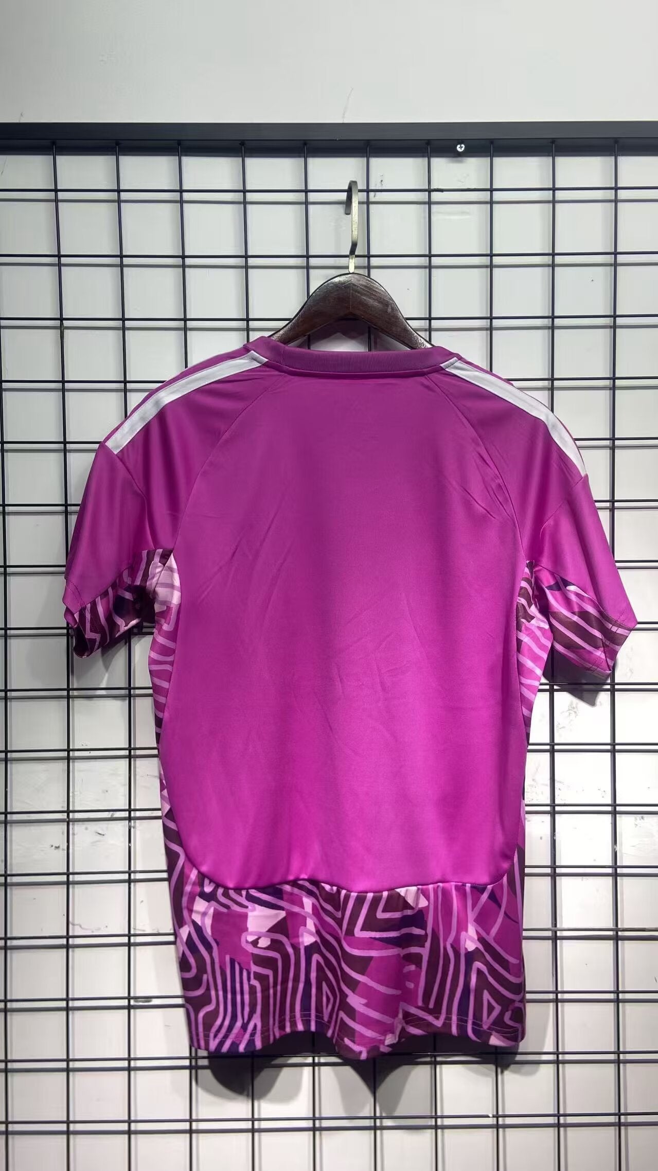 Retro Colo-Colo 2026/2027 Goalkeeper Fan Version Football Jersey