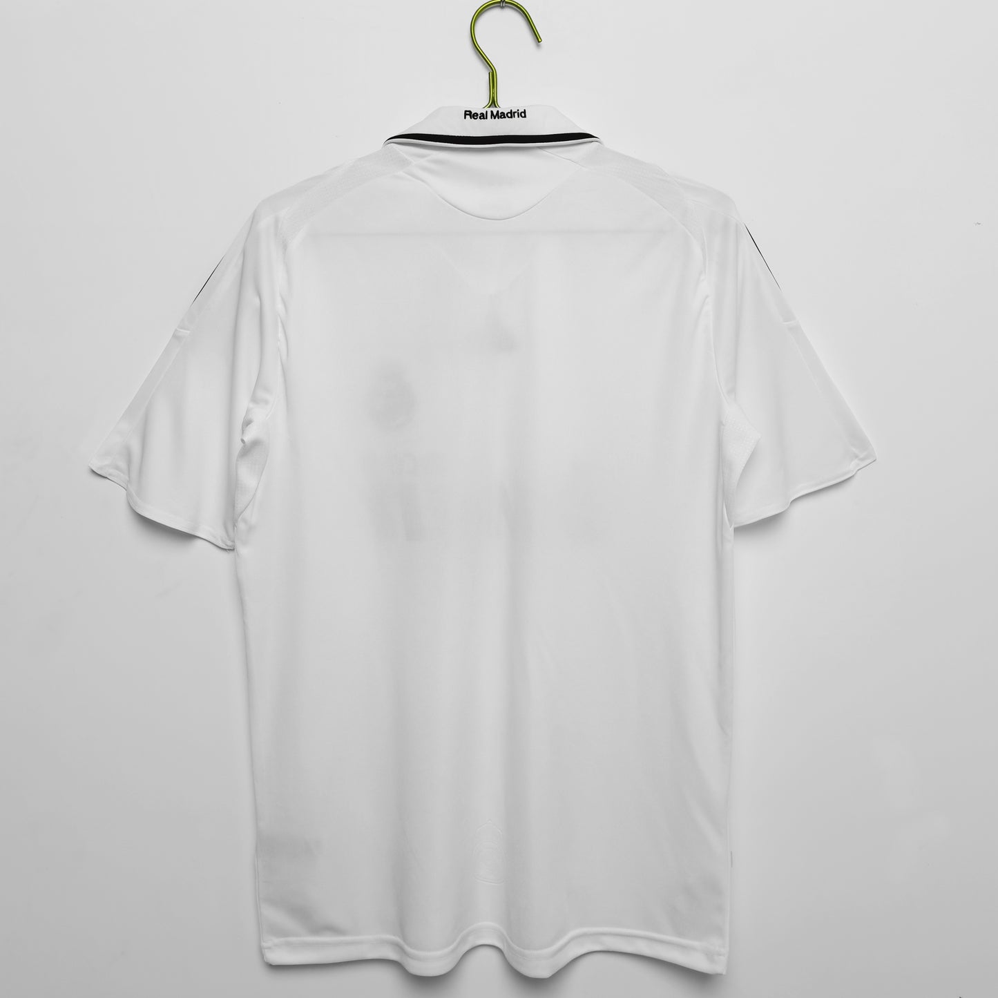 Retro Real Madrid 2008/2009 Home Football Jersey